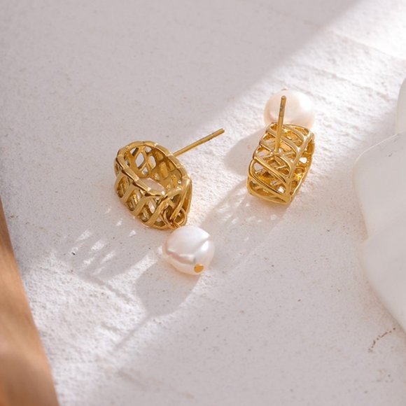 NEW Stainless Steel Natural Freshwater Pearl Dangle Earrings - Picture 4 of 9